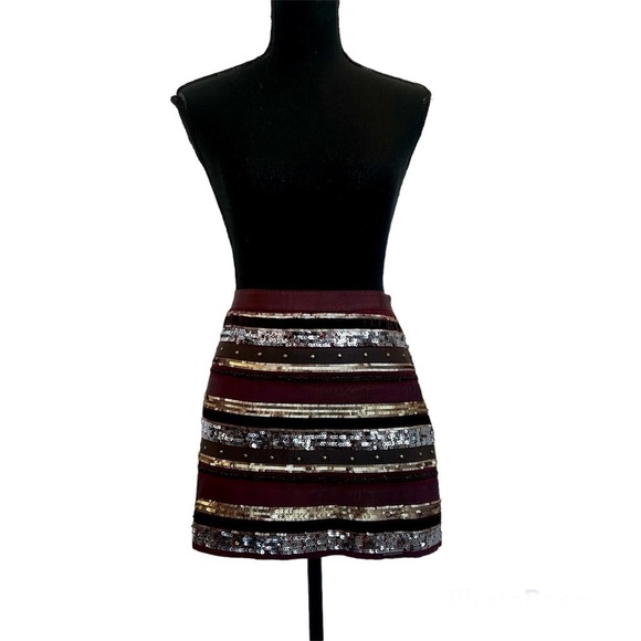 ABERCROMBIE & Fitch maroon burgundy striped sequin beaded velvet mini skirt Sz0 - Picture 1 of 15